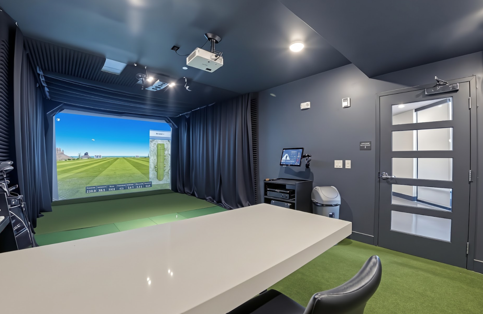 Golf Simulator at Flare Student Apartments in Tempe, AZ