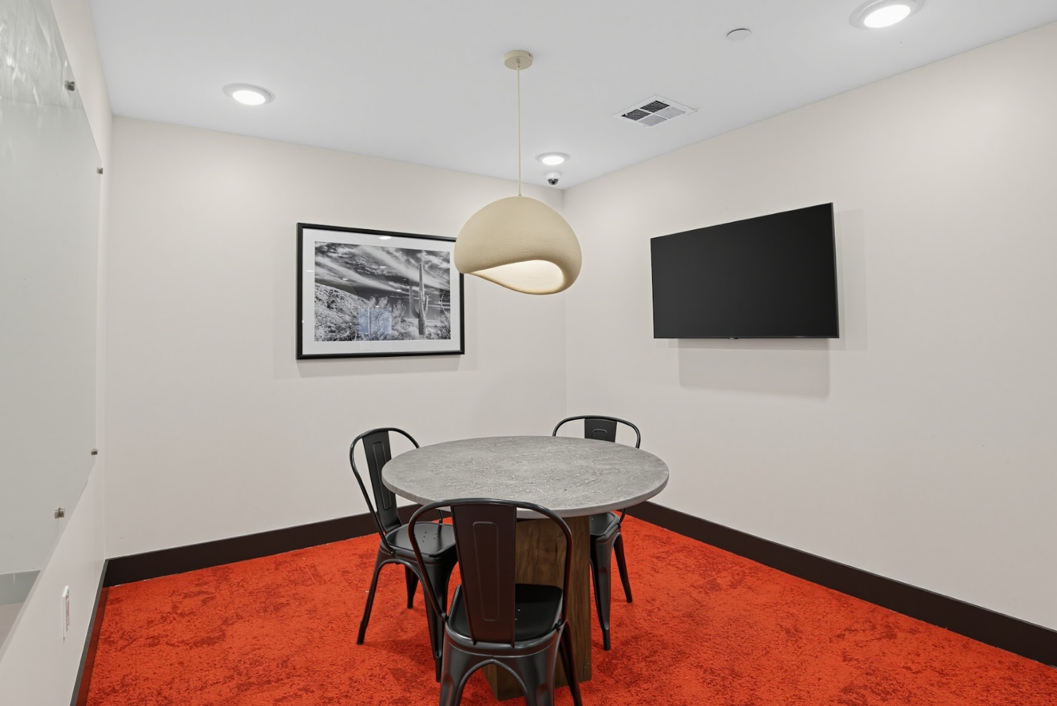 Study Rooms at Flare Student Apartments in Tempe, AZ
